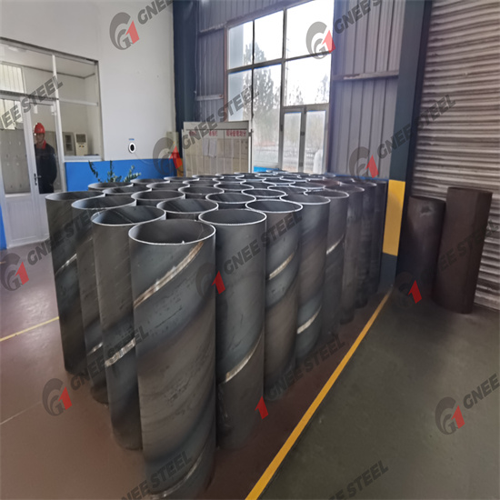 Packaging of galvanized steel coils